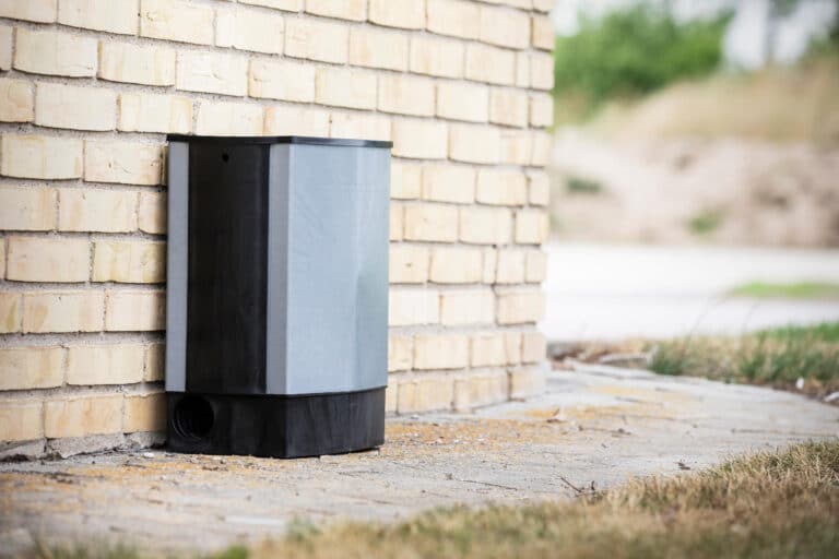 SMART Pest Control Device